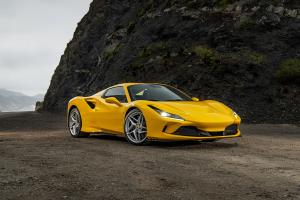 Ferrari F8 Spider 2019 года 